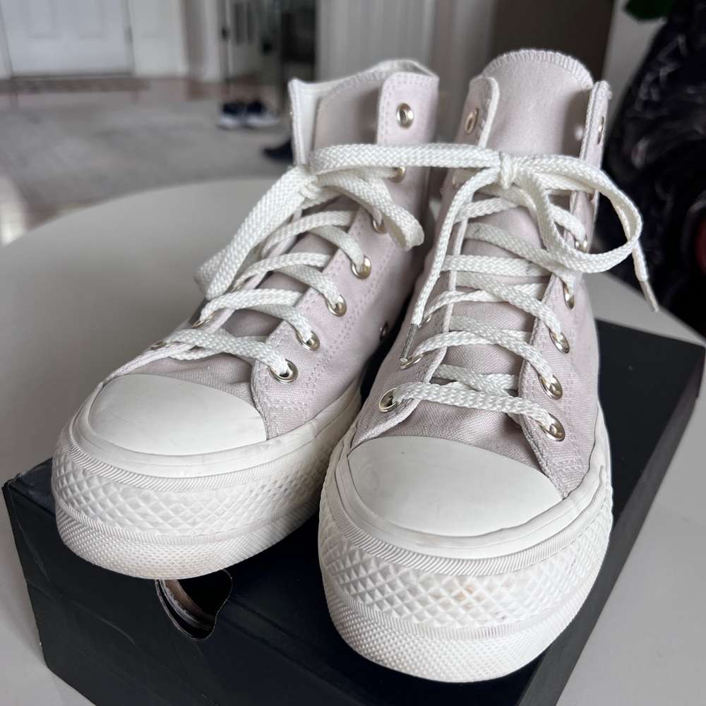 Converse Return to Festival High-Top Sneakers. Size 8